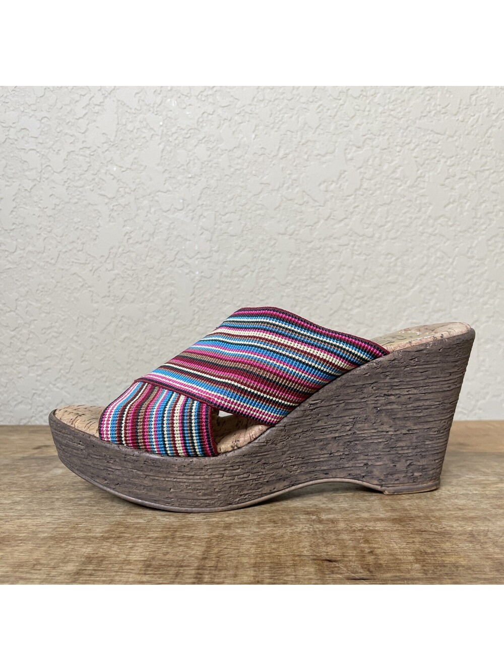 Love & Liberty Women’s Wedge Sandals colorful slip-on Size 8.5  Made In USA